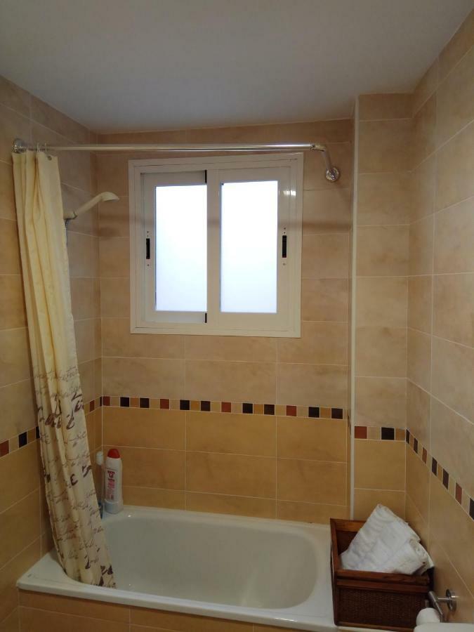 Precioso Atico En Torre De Benagalbon A 20 Metros Del Mar. Apartment Екстериор снимка