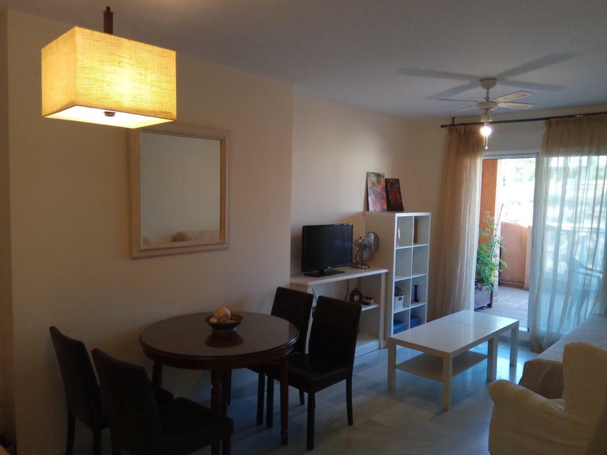 Precioso Atico En Torre De Benagalbon A 20 Metros Del Mar. Apartment Екстериор снимка