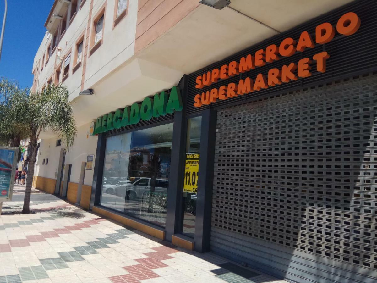 Precioso Atico En Torre De Benagalbon A 20 Metros Del Mar. Apartment Екстериор снимка